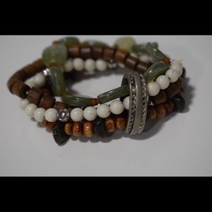 Pretty stone bracelet - 4 in one